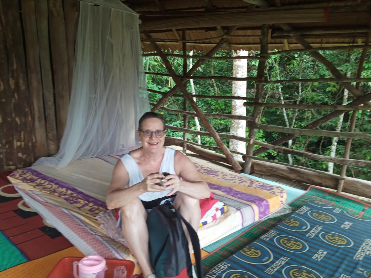 Orangutantreksumatra & Lovely Jungle Lodge Only Book If You Are Treking With Us Bukit Lawang Exterior foto
